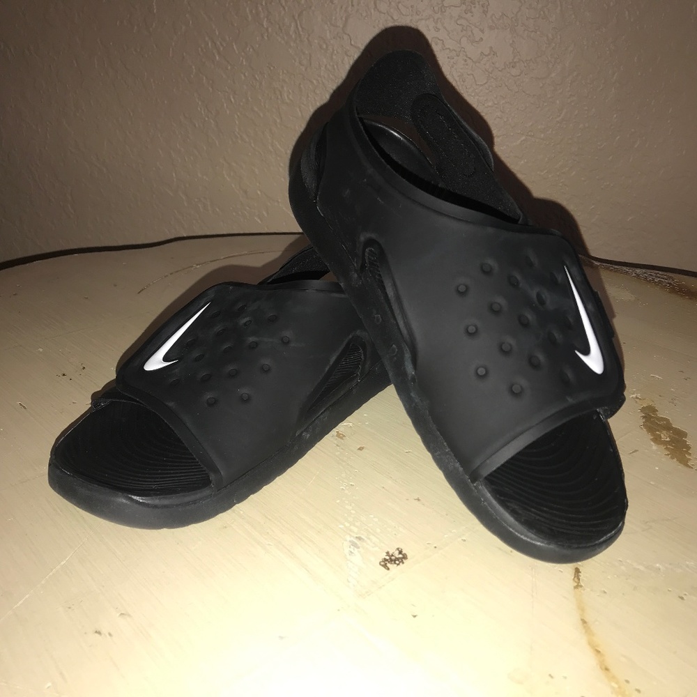 Nike KIDS' SUNRAY ADJUST 5 SANDAL Size 6Y